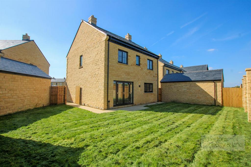 Plot 12, Roman Road, Eccleshill, Darwen 4 bed detached house £320,000