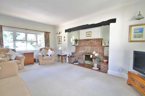 5 bedroom detached bungalow for sale - Whitehill Road, Meopham