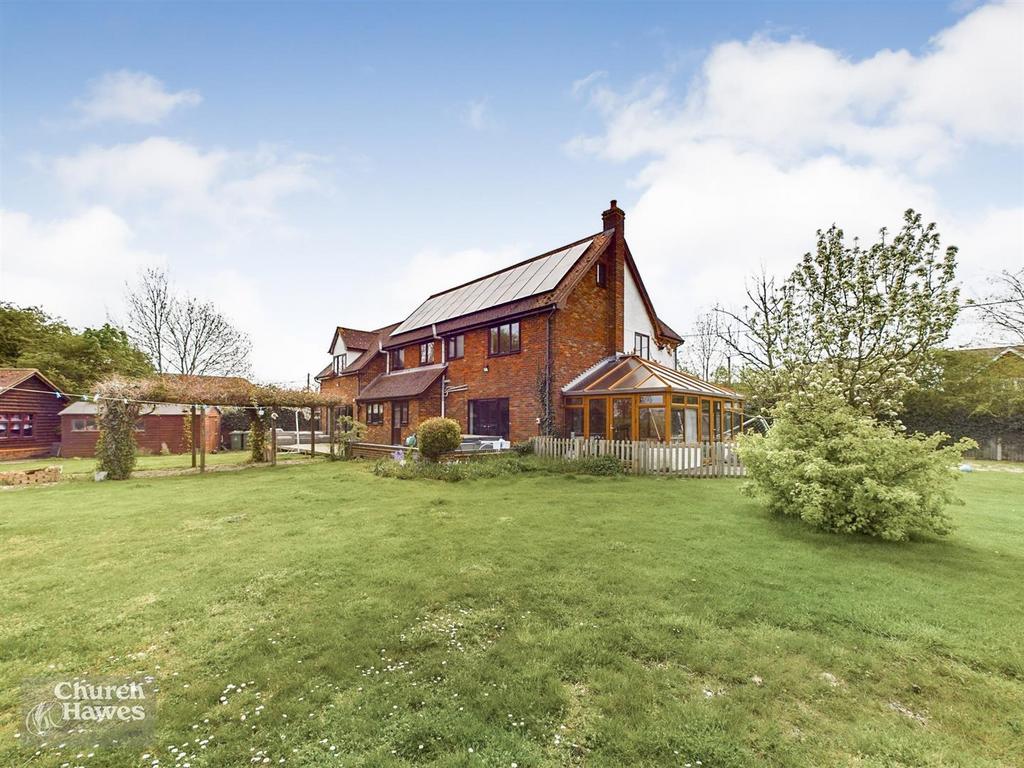 The Street, Latchingdon, Chelmsford 5 bed house for sale £775,000