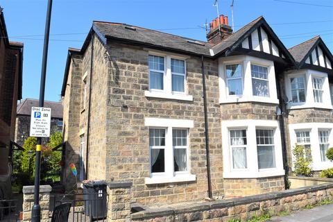 2 bedroom flat to rent, Chudleigh Road, Harrogate, , HG1 5NP