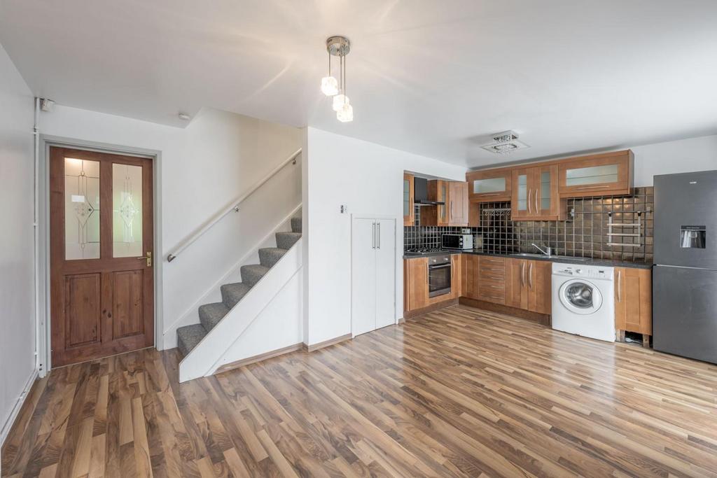 Kitchen Dining Room 1