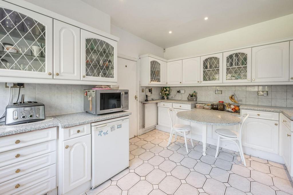 Kitchen Breakfast Room 2