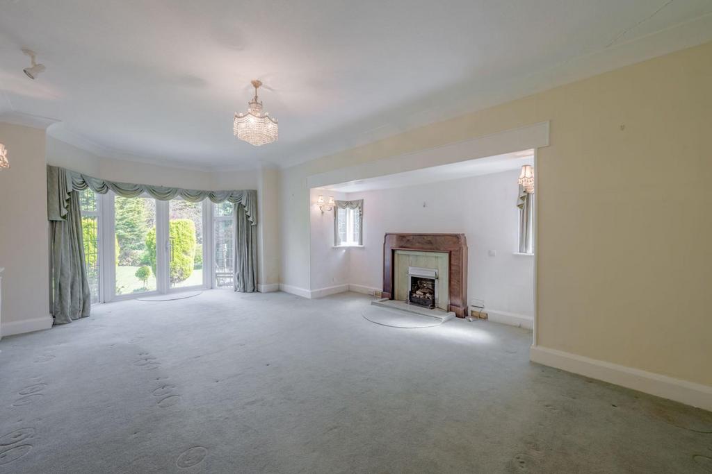 Rear Reception Room 1