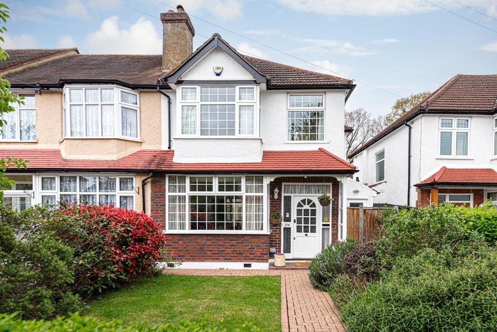 Stoneleigh ave
