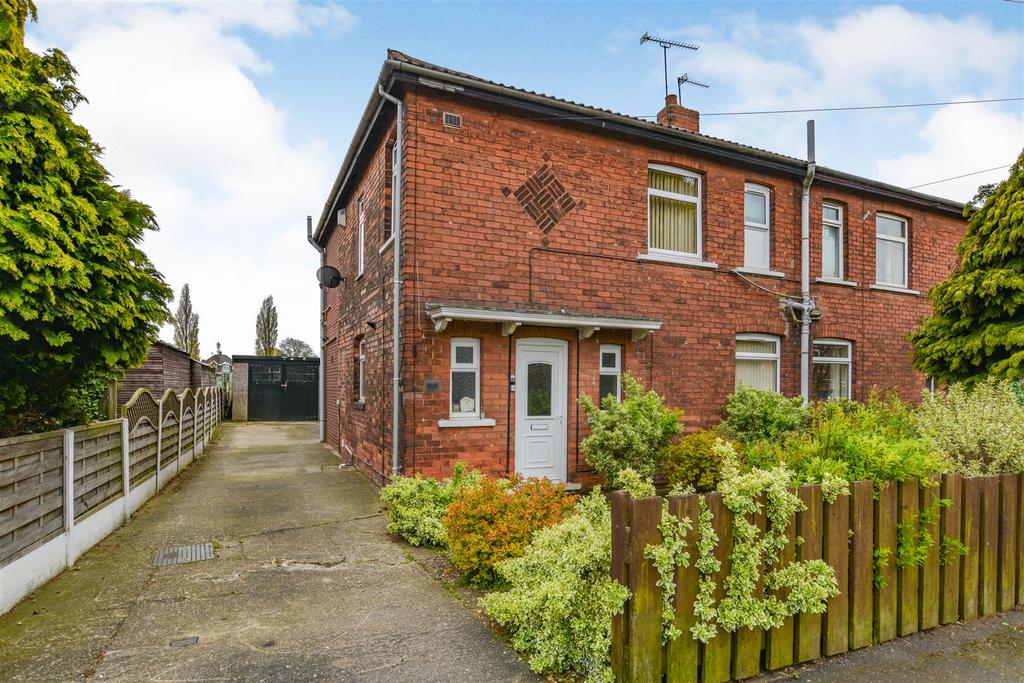 Jackson Road, Scunthorpe 3 bed semidetached house for sale £135,000