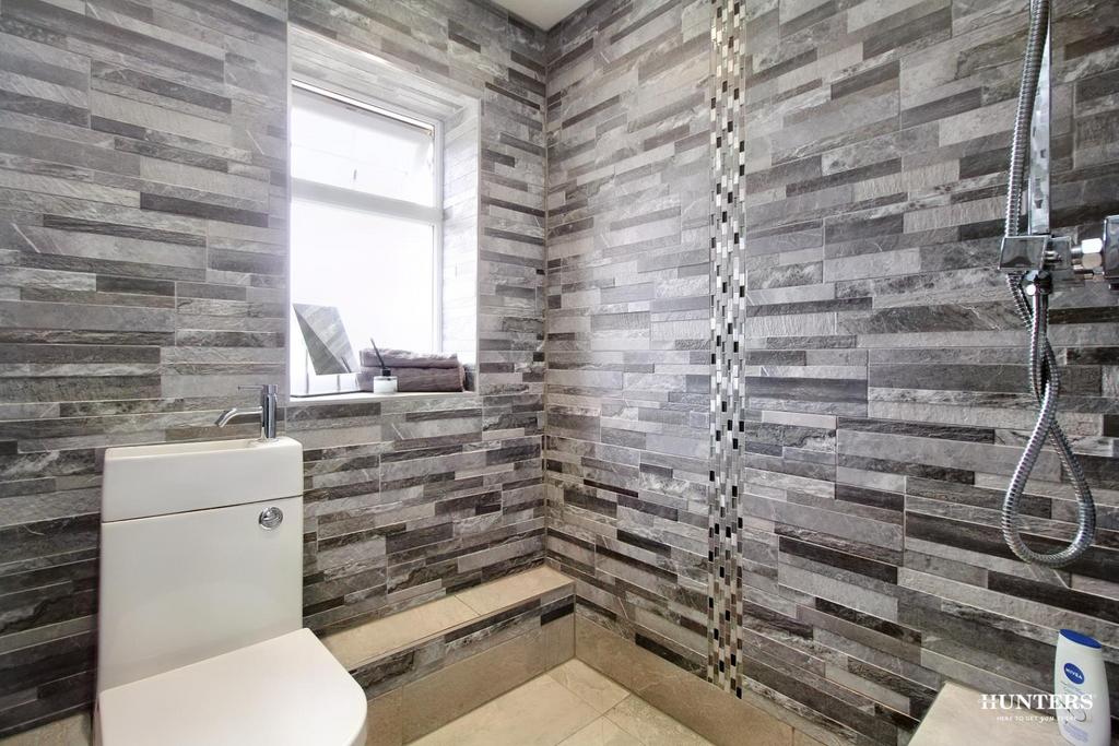 Shower Room Image
