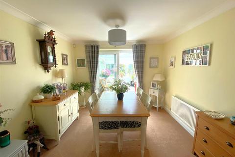 4 bedroom house for sale - Rectory View, Beeford