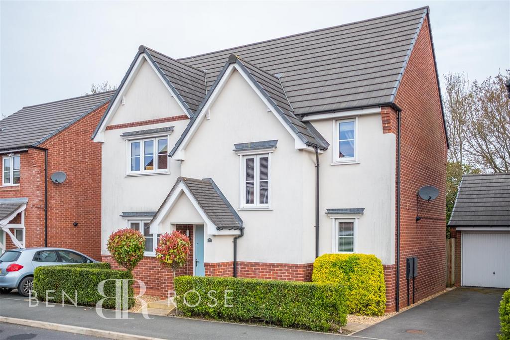 New Mill Street, Eccleston, Chorley 4 bed detached house for sale £