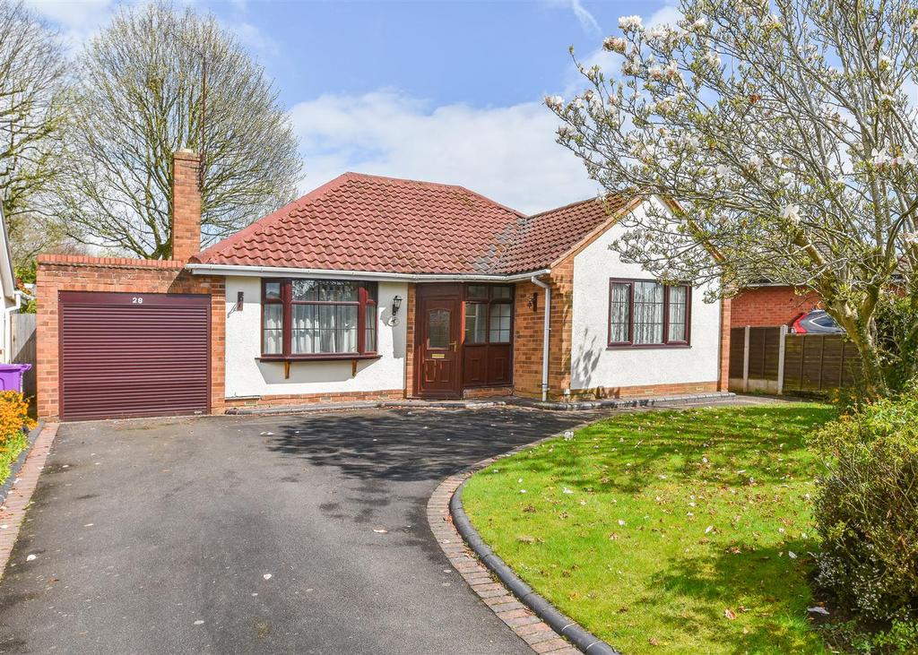 28 Sabrina Road, Wightwick 2 bed detached bungalow £349,950