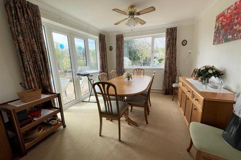 127 Arnolds Crescent, Newbold Verdon, Leicester, LE9 9LA
