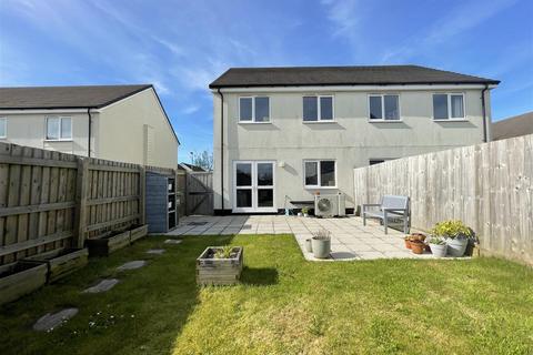 11 Carvinack Meadows, Shortlanesend, Truro, TR4 9FJ