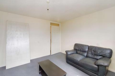 2 bedroom flat for sale, Beckgreen, Egremont, CA22