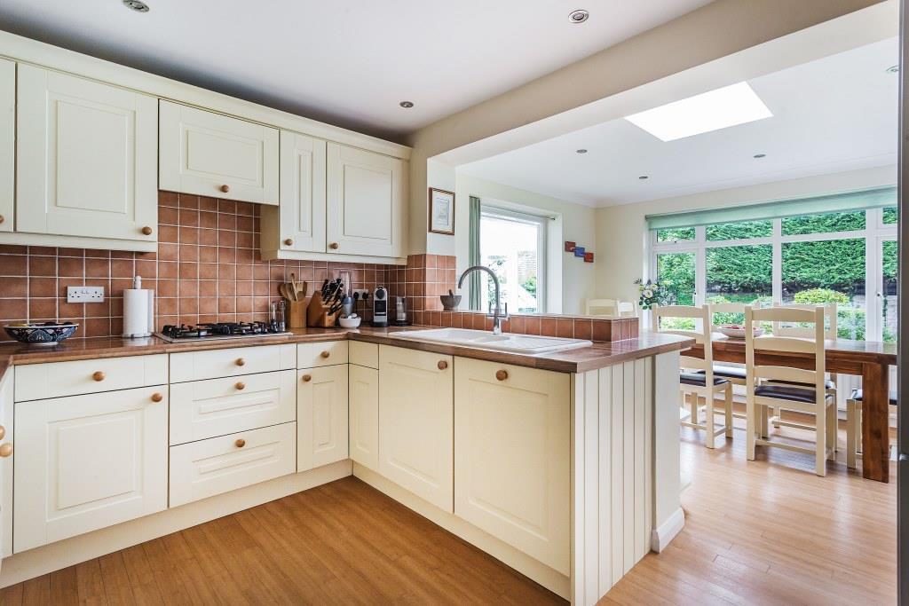 KESWICK ROAD, BOOKHAM, KT23 4 bed detached house £1,250,000