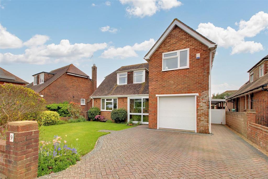 Smugglers Walk, GoringbySea 3 bed detached house for sale £700,000