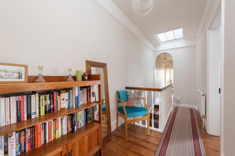 35 Beaconsfield Road, Basingstoke, RG21 3DQ