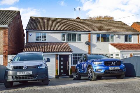 21 Dalesway, Kirk Ella, Hull, HU10 7NE