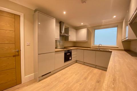 2 bedroom apartment to rent, Avenue Road, Stratford-upon-Avon