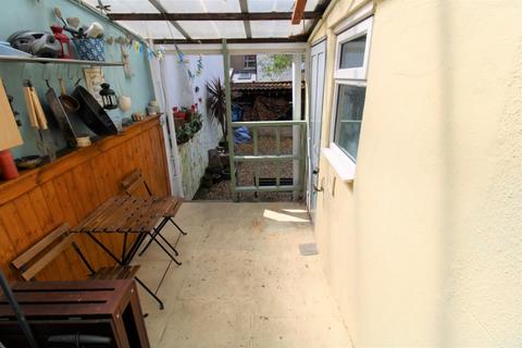 48 Cromer Road, Bristol, BS5 6JX