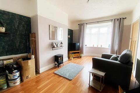 2 bedroom apartment for sale - Laing Grove, Howdon