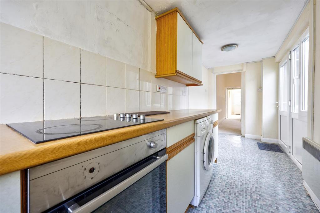 Kitchen 03.jpg