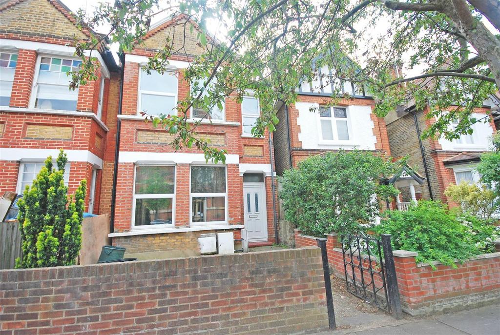 Campbell Road, Twickenham 2 bed £1,450 pcm (£335 pw)
