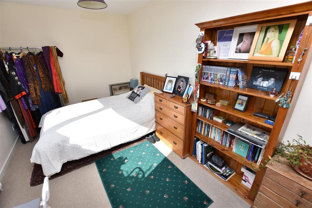Bedroom.jpg