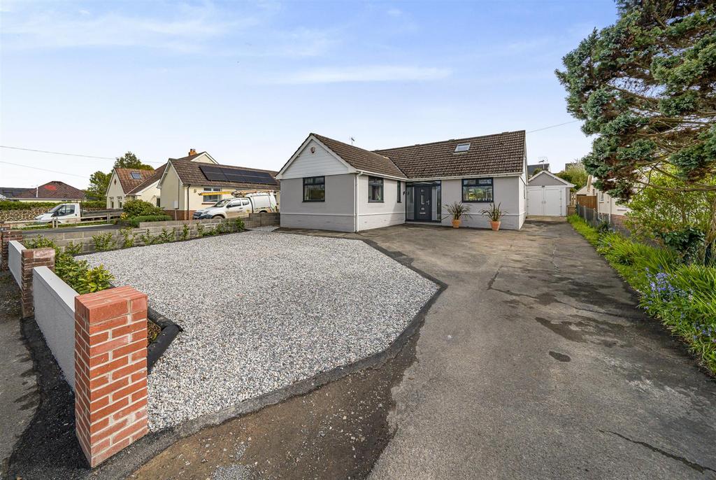 Yelland Road, Fremington, Barnstaple 4 bed detached house for sale £