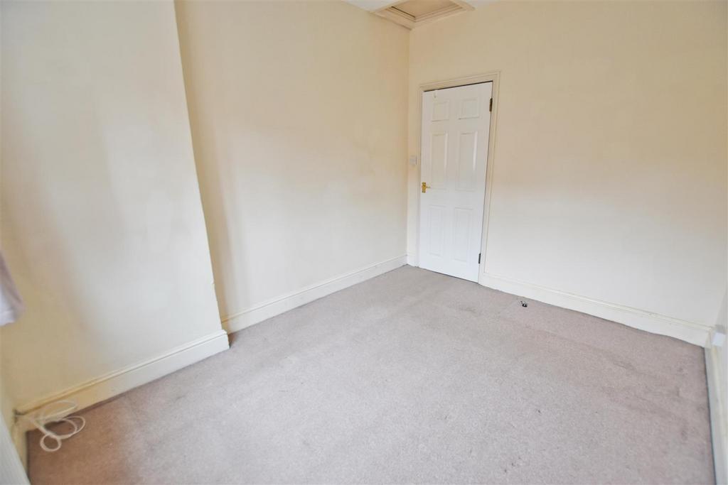 Bedroom 1.2.jpg