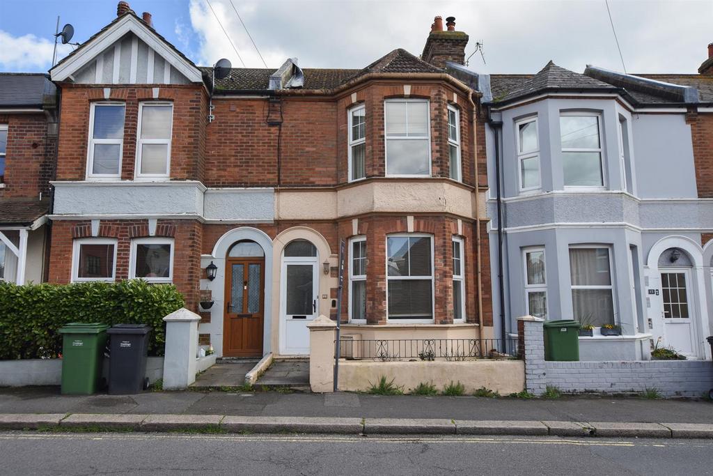 Strood Road, St. LeonardsOnSea 2 bed terraced house for sale £265,000