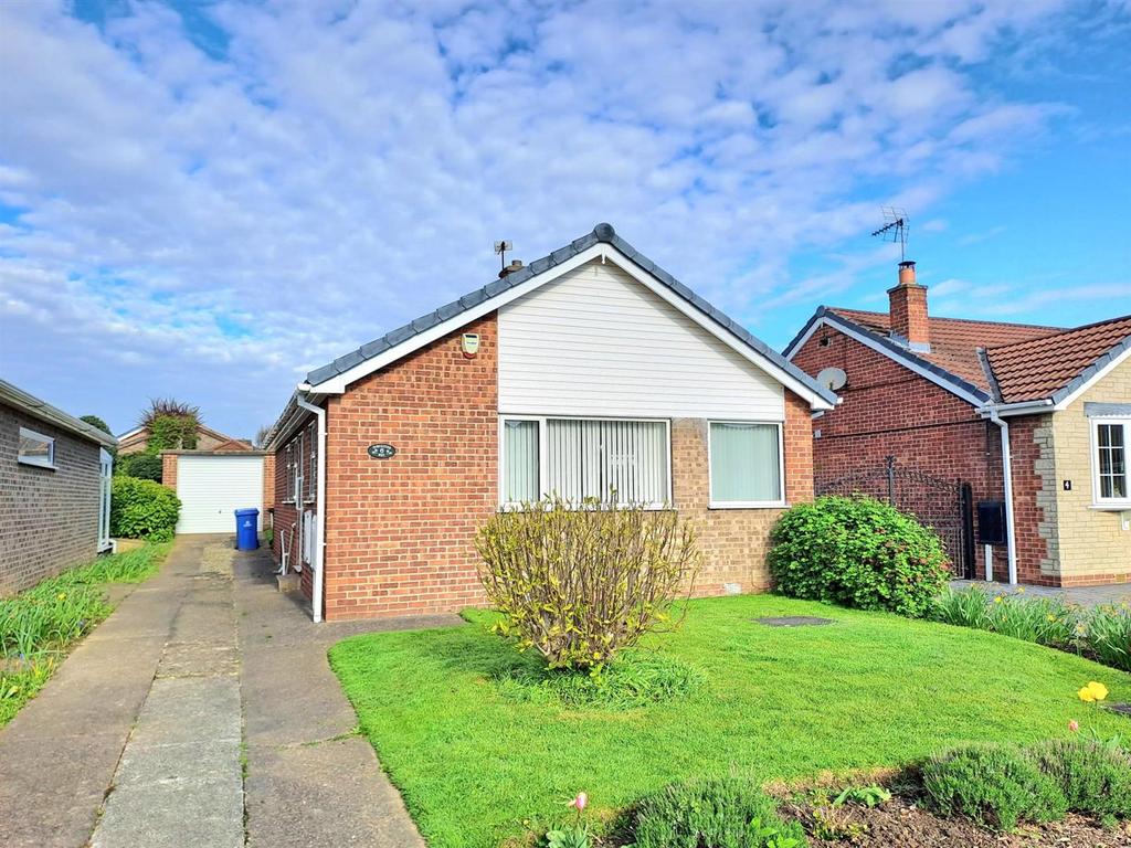 Towcester Way, Mexborough 2 bed detached bungalow for sale £195,000