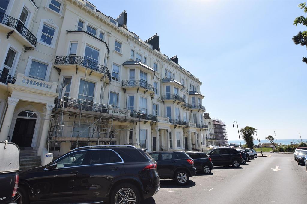Warrior Square, St. LeonardsOnSea Studio for sale £85,000