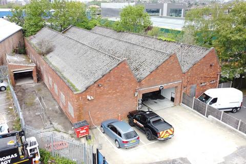Industrial unit to rent, Land To The Rear Of Oxgate House, Oxgate Lane, London, NW2 6FA