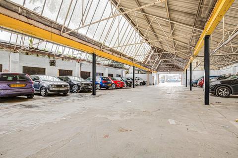 Industrial unit to rent, Land To The Rear Of Oxgate House, Oxgate Lane, London, NW2 6FA