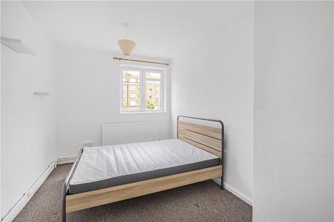 3 bedroom maisonette to rent, Lytham Street, London, SE17