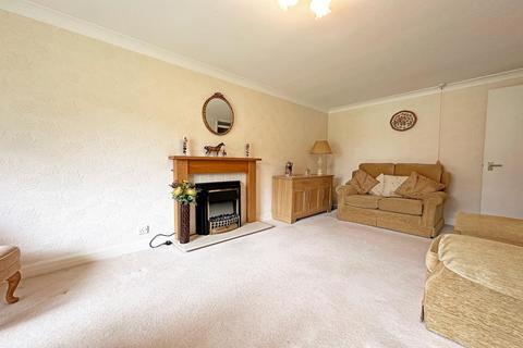2 bedroom ground floor flat for sale - Kelvedon Grove, Solihull, B91