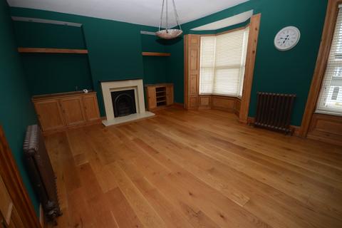 130 Beach Road, South Shields, NE33 2NE