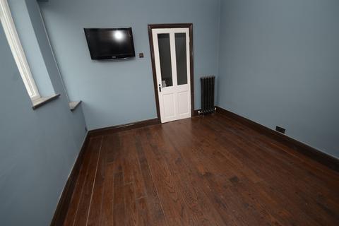 130 Beach Road, South Shields, NE33 2NE