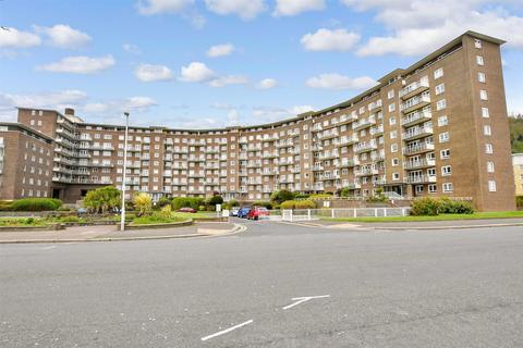 2 bedroom flat for sale, The Gateway, Dover, Kent