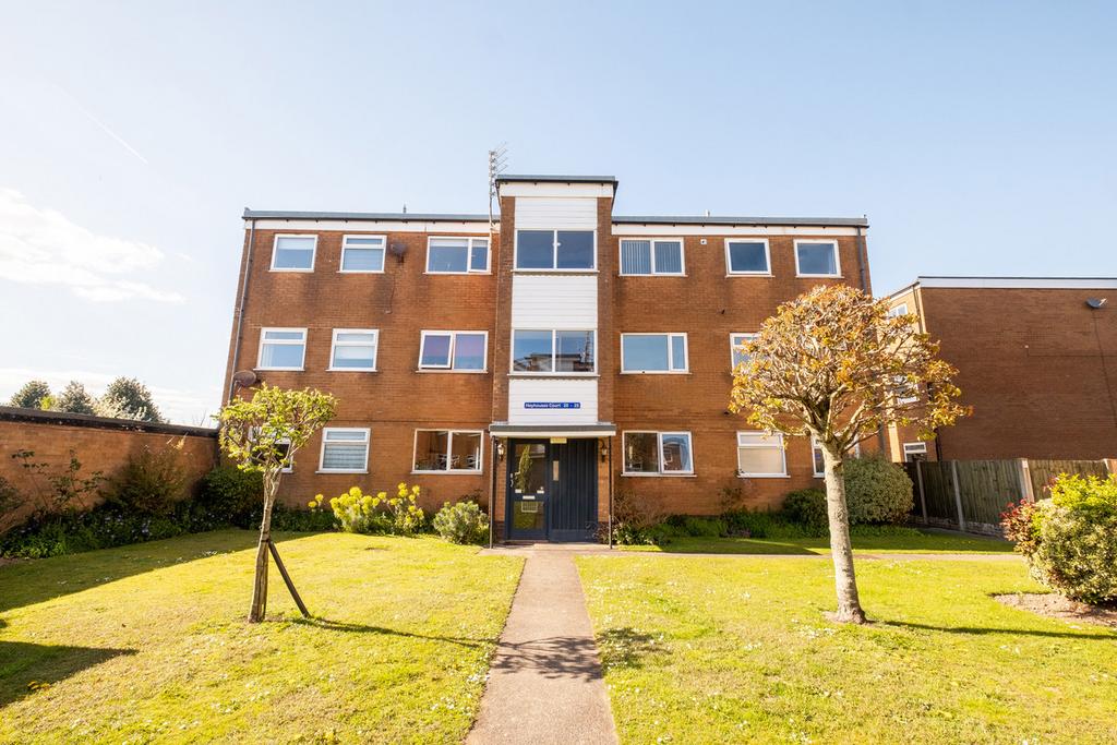 Heyhouses Lane, Lytham St. Annes, FY8 2 bed apartment for sale £94,950