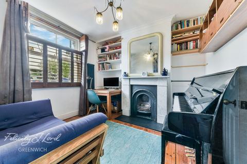 3 bedroom terraced house for sale, Point Hill, London, SE10 8QL