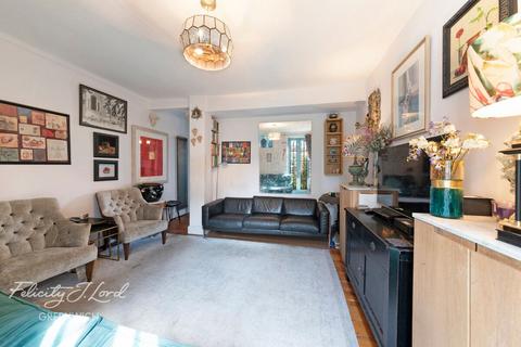 3 bedroom terraced house for sale, Point Hill, London, SE10 8QL