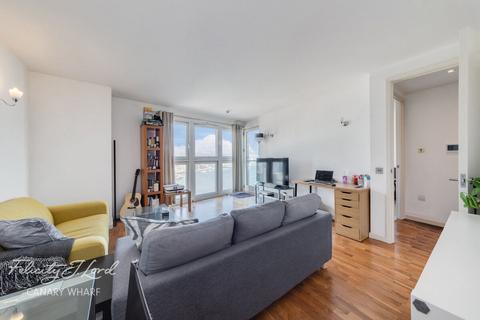 1 bedroom apartment for sale, Fairmont Avenue, London