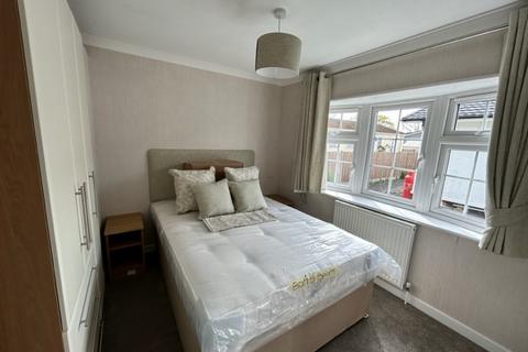 2 bedroom park home for sale - Maidstone Road, Staplehurst, Kent