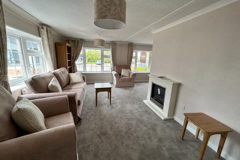 Maidstone Road, Staplehurst, Kent