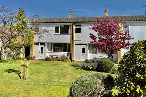 undefined, Holly Gardens, Milford on Sea, Lymington, Hampshire, SO41