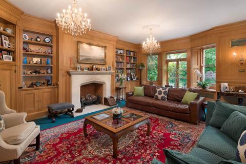 6 bedroom terraced house for sale, Pembroke Road, Kensington, London