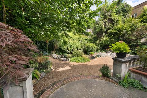 undefined, Pembroke Road, Kensington, London