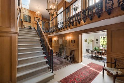 undefined, Pembroke Road, Kensington, London