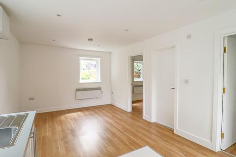 2 bedroom apartment to rent, Kings Hedges Road, Cambridge, Cambridgeshire