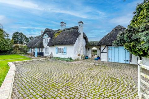 3 bedroom detached house for sale - Ringwood Road, Avon, Christchurch, Dorset, BH23